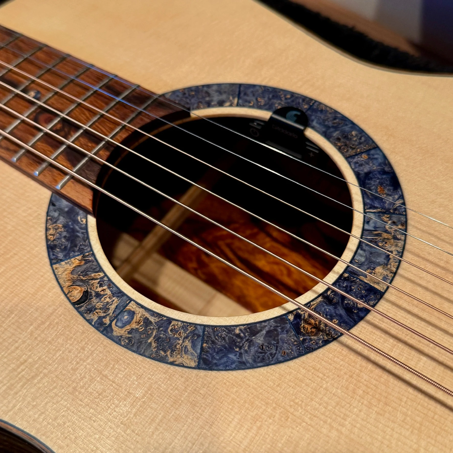 El Lobito Guitar