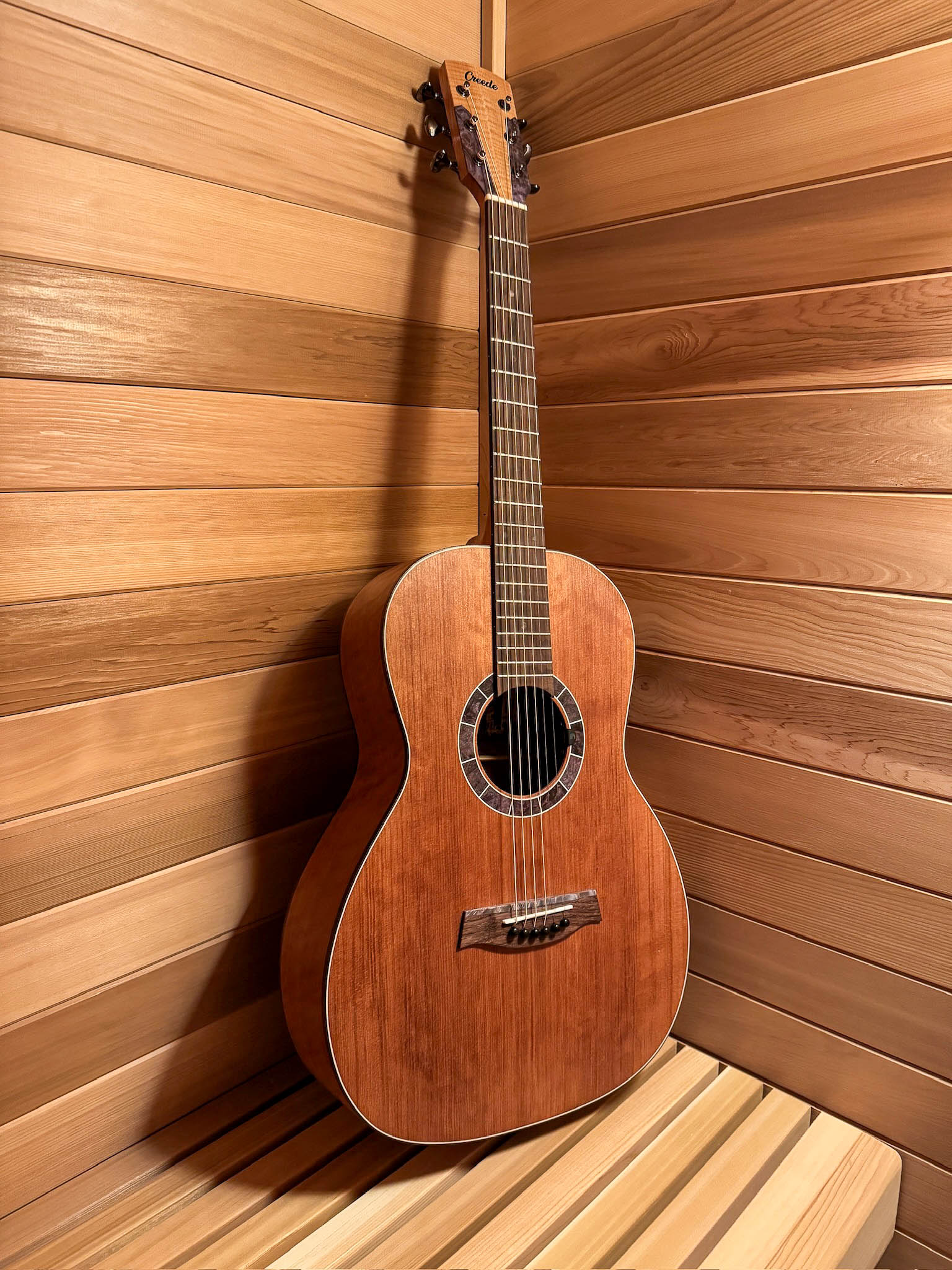 Creede Guitar 000-12 Deep Body