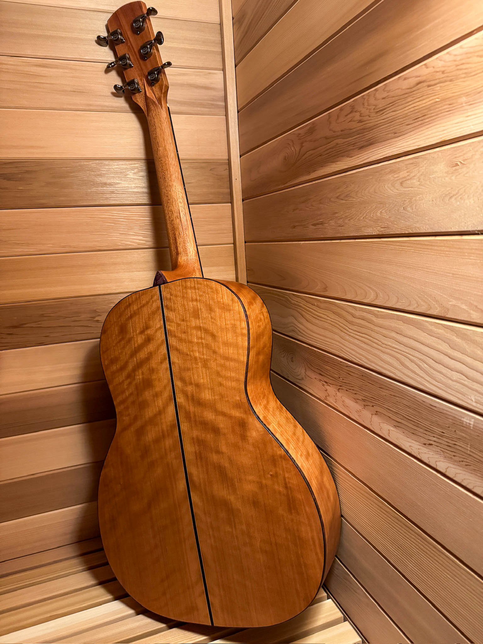 The Amethyst Vein Guitar